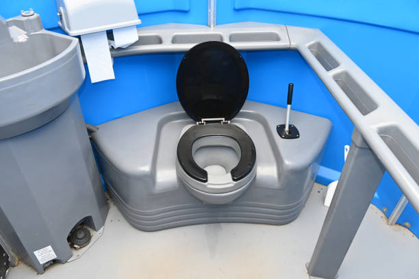 Best Porta potty delivery and setup  in Walters, OK